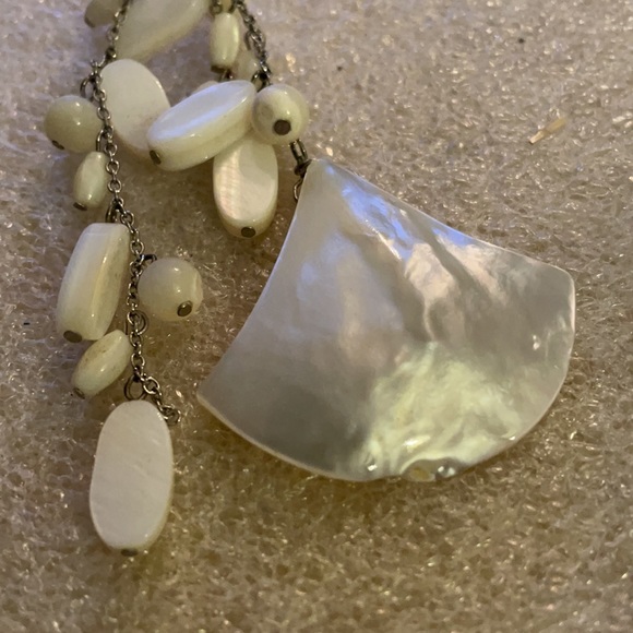 Vintage mother of pearl pendent - Picture 3 of 5